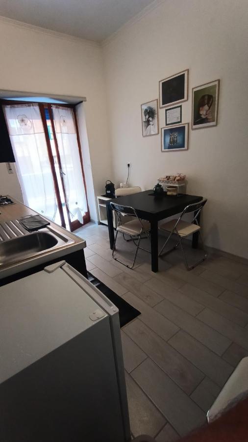 Casilina One Apartment โรม ภายนอก รูปภาพ